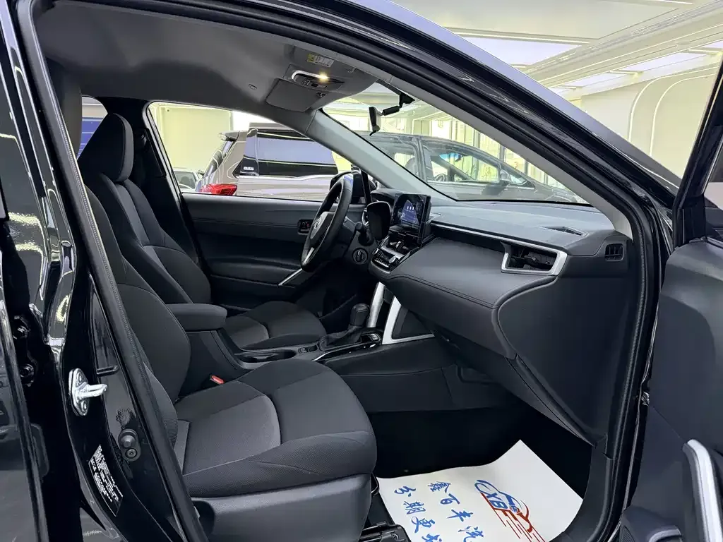 Toyota Frontlander 2024 из CN, фото 8