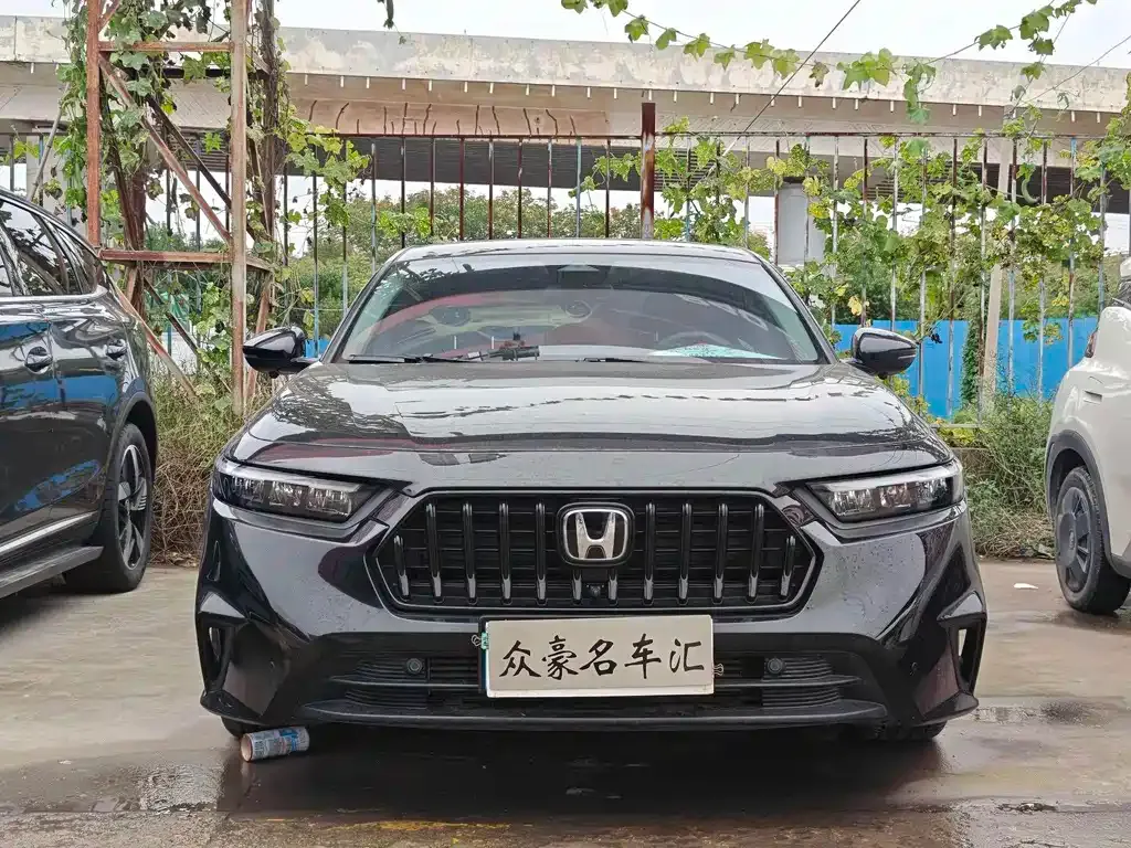 Honda Inspire — фото 6