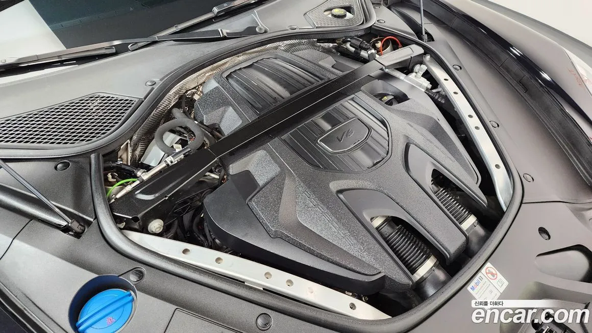 Porsche Panamera 2023 из KR, фото 10