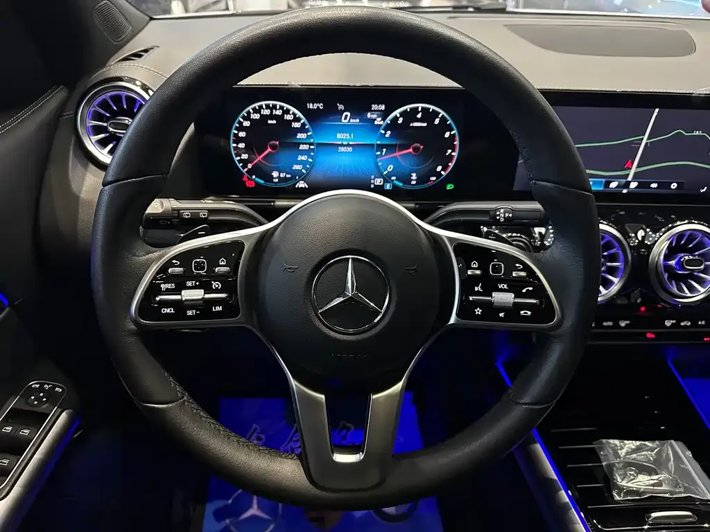 Mercedes-Benz GLA — фото 3