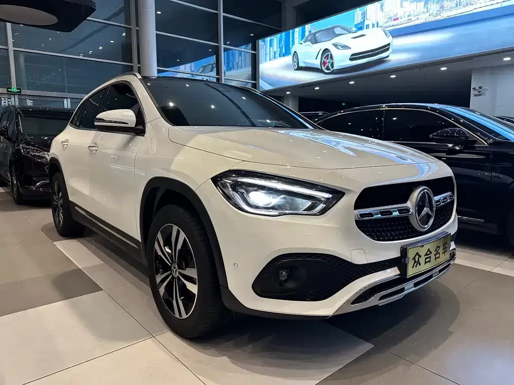 Mercedes-Benz GLA — фото 5