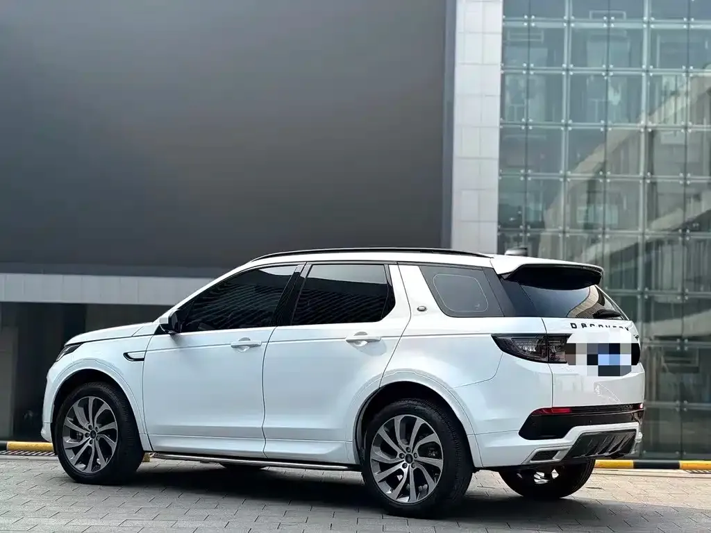 Land Rover Discovery Sport — фото 2
