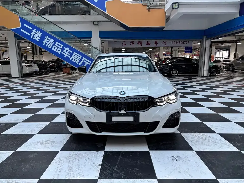BMW 3 Series 2021 из CN, фото 4