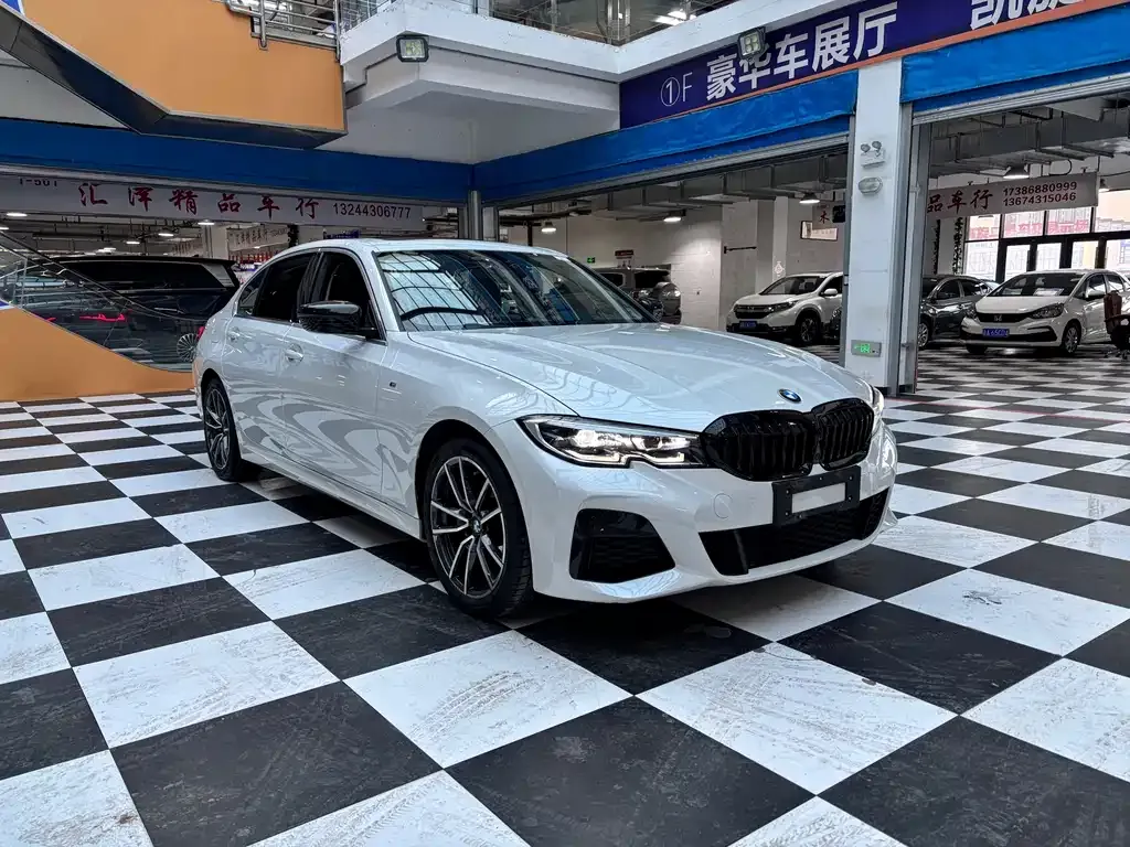BMW 3 Series 2021 из CN, фото 7