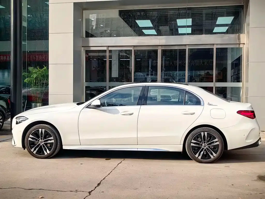 Mercedes-Benz C-Class New Energy 2024 из CN, фото 2