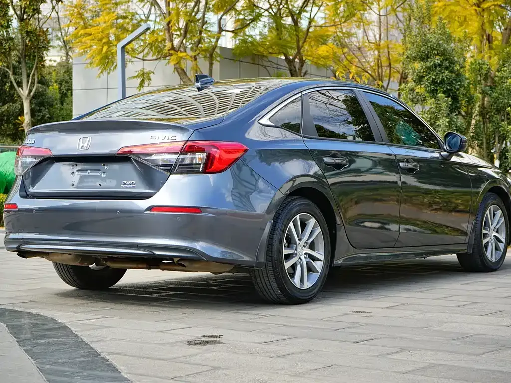 Honda Civic — фото 7