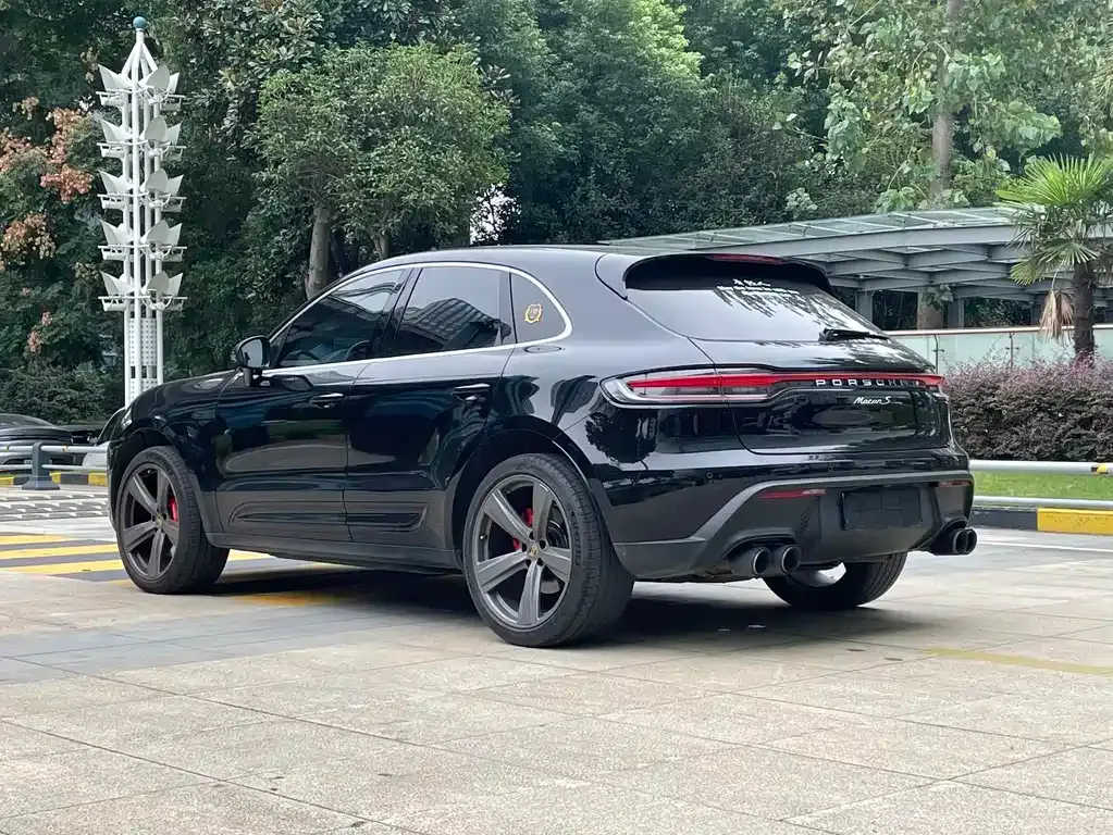 Porsche Macan — фото 8