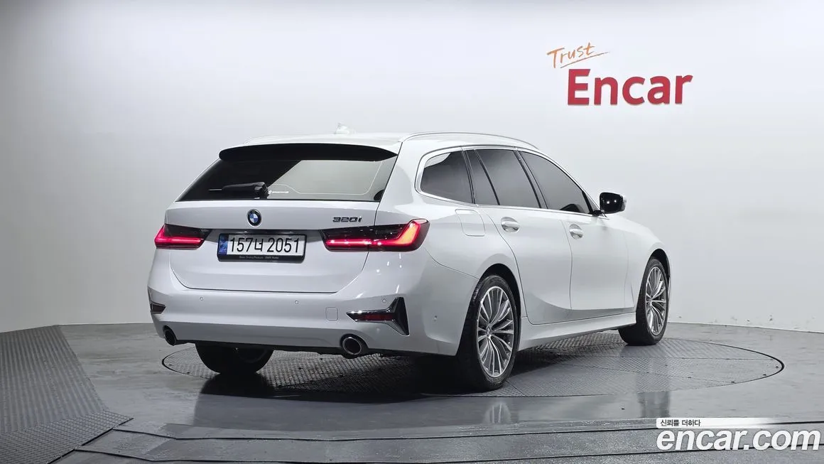 BMW 3-Series 2021 из KR, фото 6
