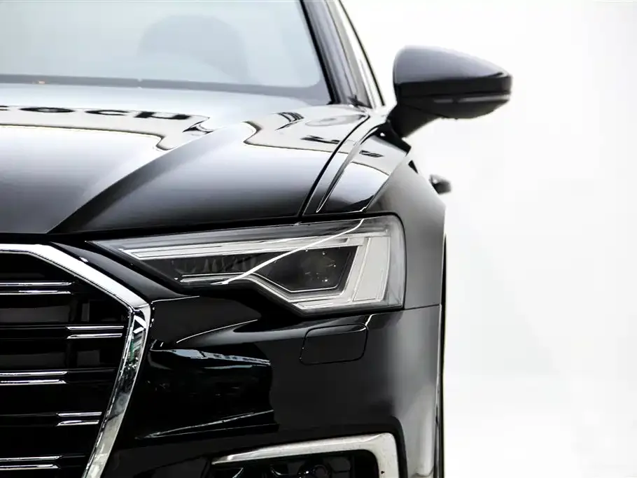 Audi A6L — фото 8