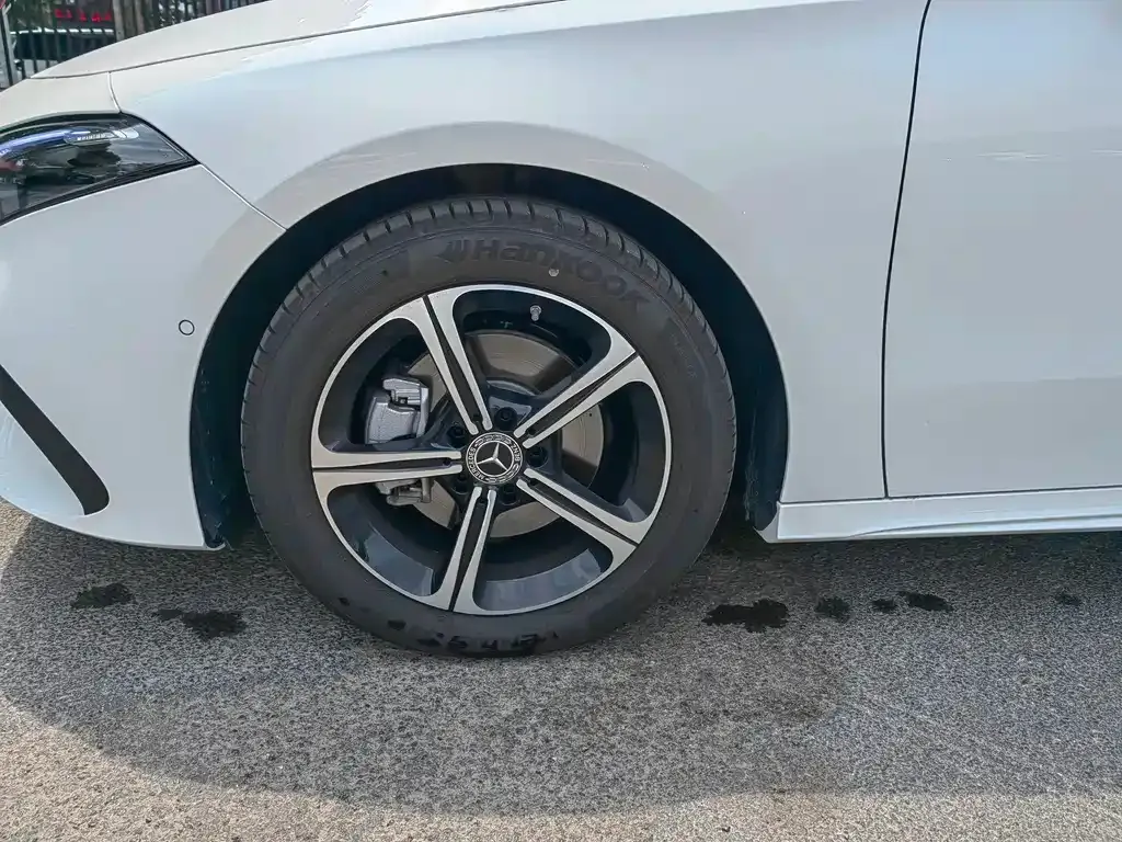 Mercedes-Benz A-Class 2023 из CN, фото 7