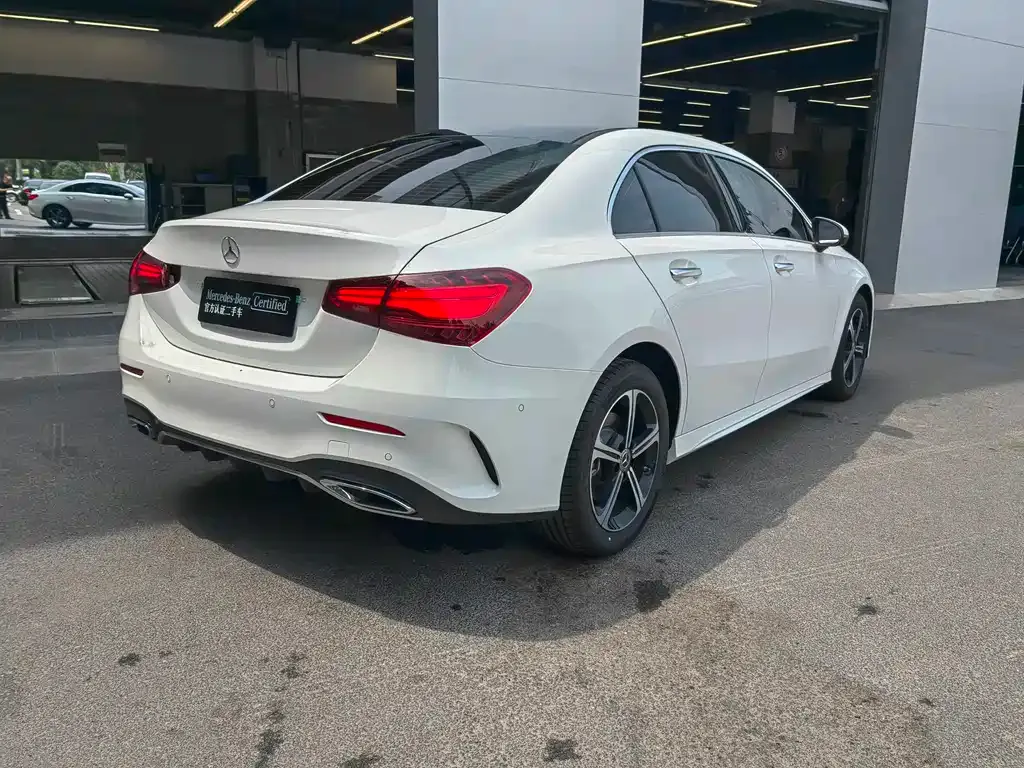 Mercedes-Benz A-Class 2023 из CN, фото 10