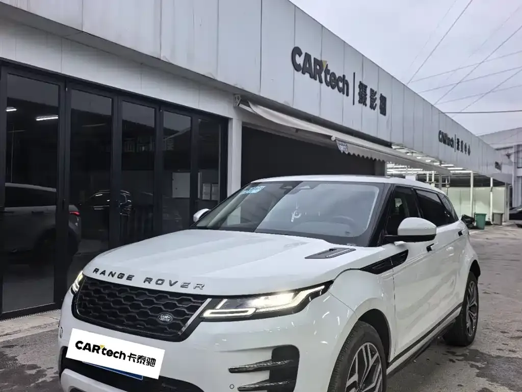 Land Rover Evoque — фото 1