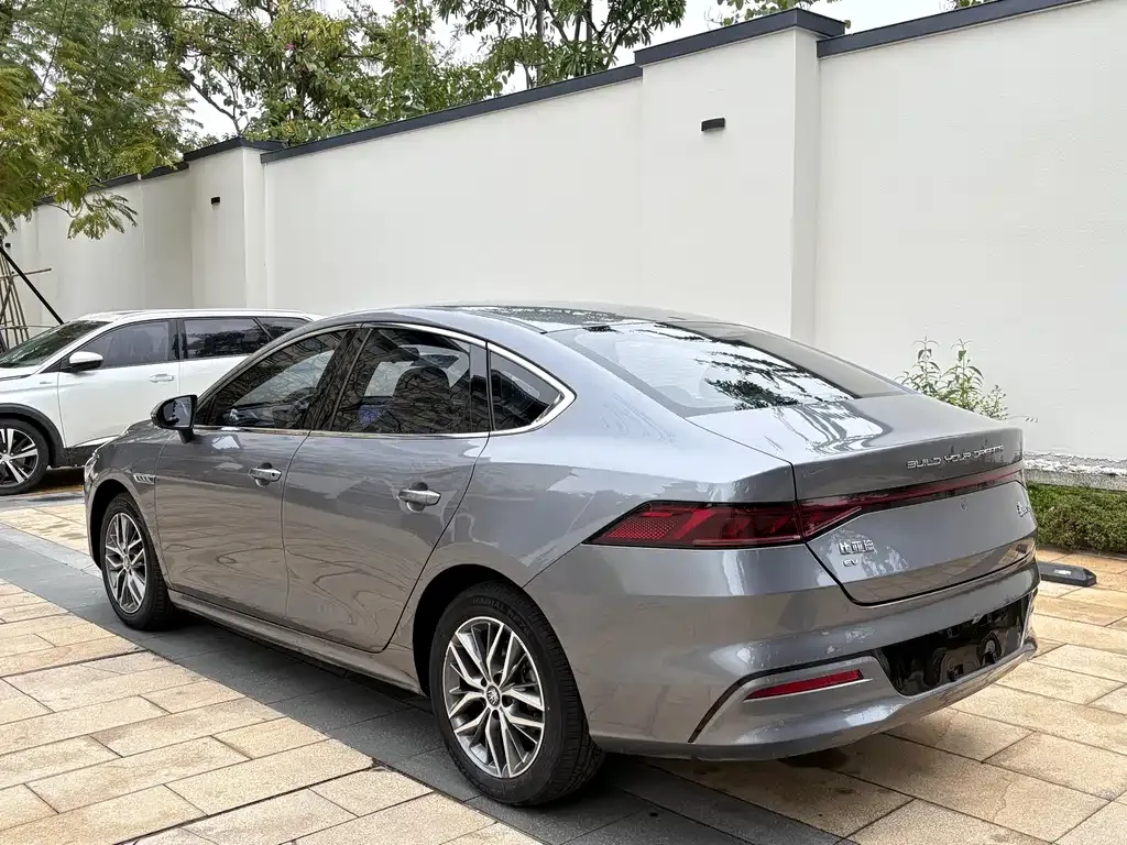 BYD Qin PLUS 2023 из CN, фото 9
