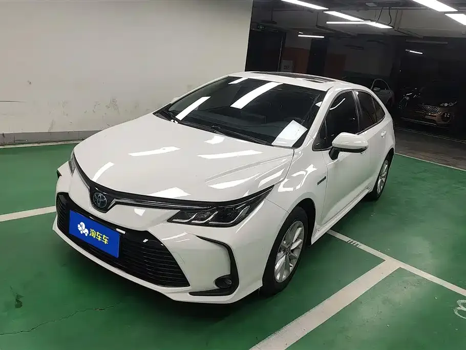 Toyota Corolla 2022 из CN, фото 1