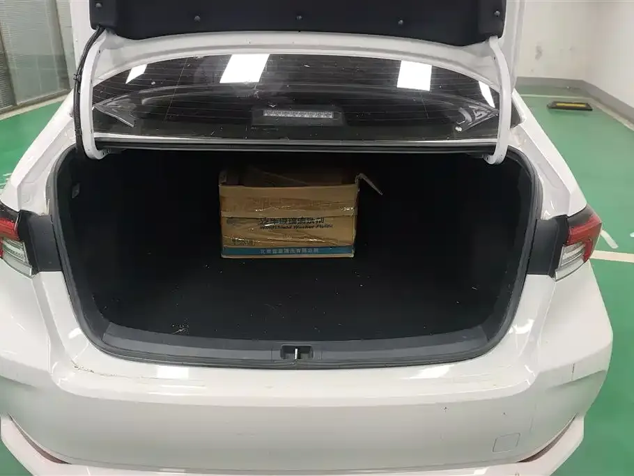 Toyota Corolla 2022 из CN, фото 7