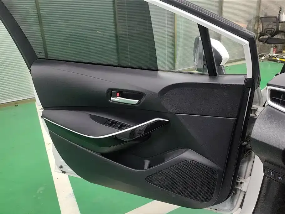 Toyota Corolla 2022 из CN, фото 8