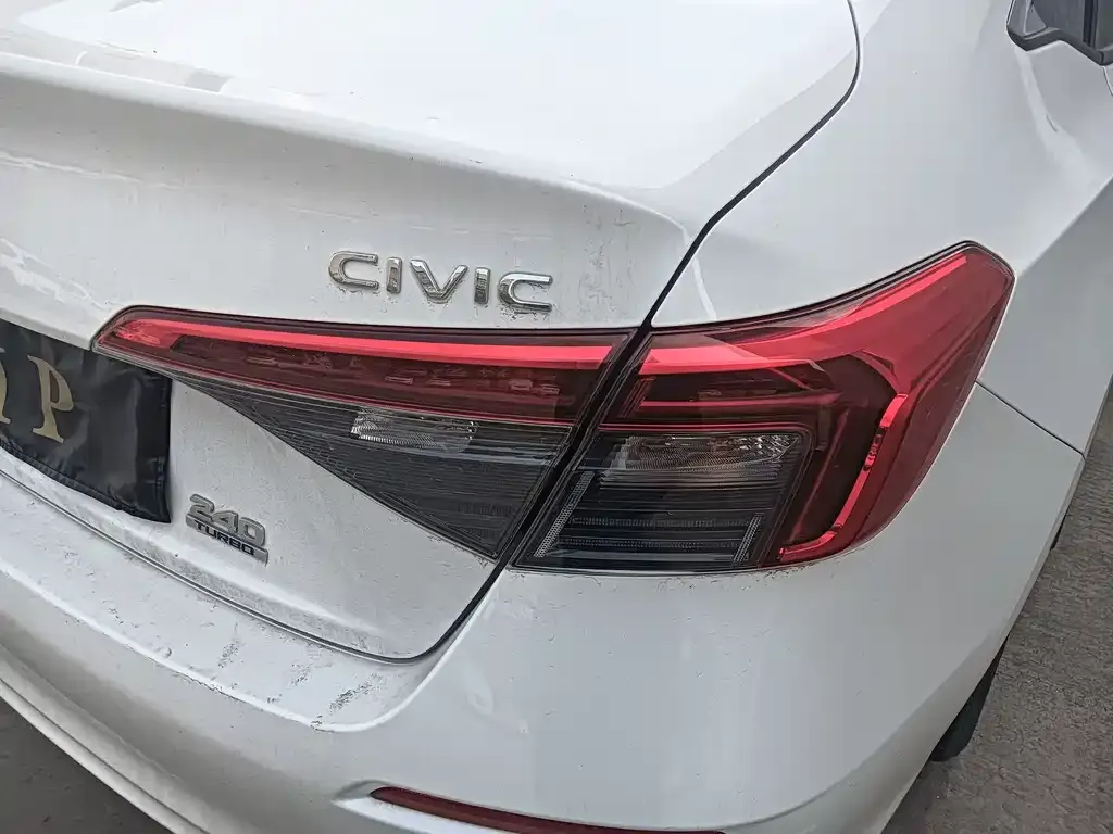 Honda Civic — фото 4