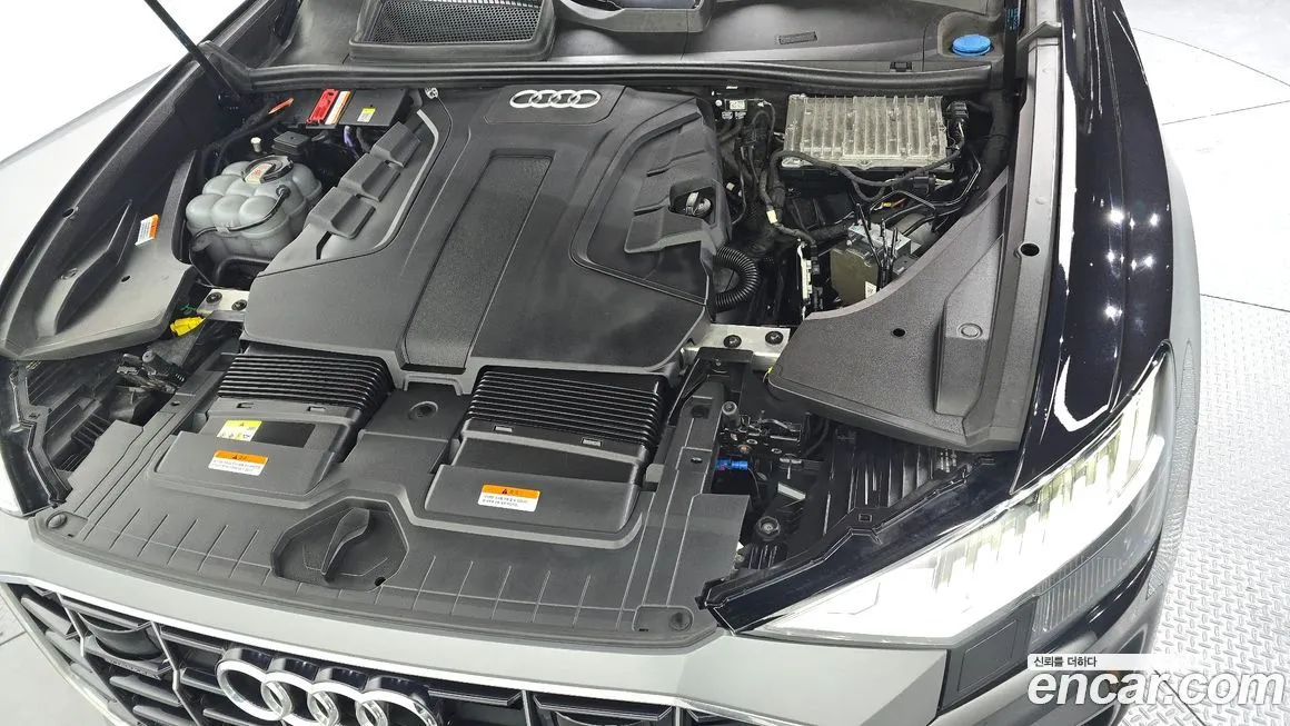 Audi Q8 2021 из KR, фото 9