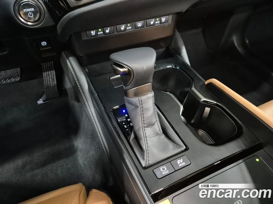 Lexus ES 2026 из KR, фото 5