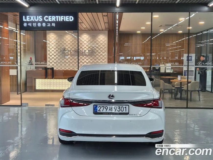 Lexus ES 2026 из KR, фото 9