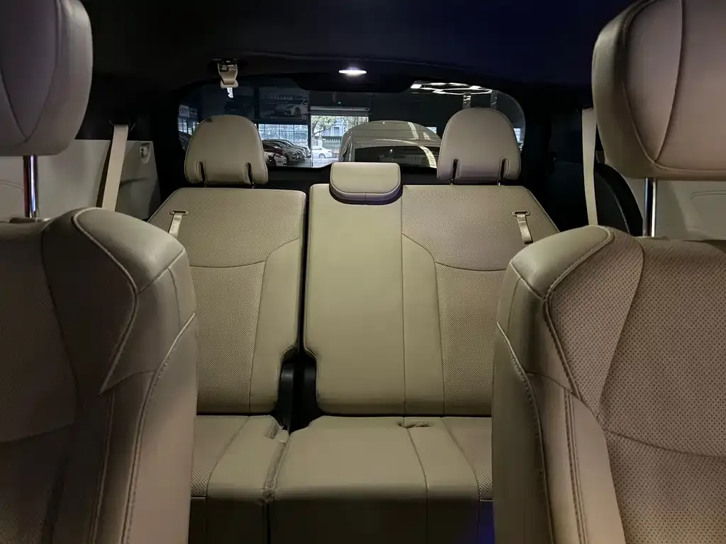 Toyota Sienna 2022 из CN, фото 7