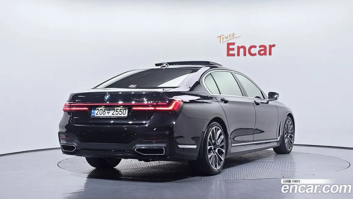 BMW 7-Series 2021 из KR, фото 3