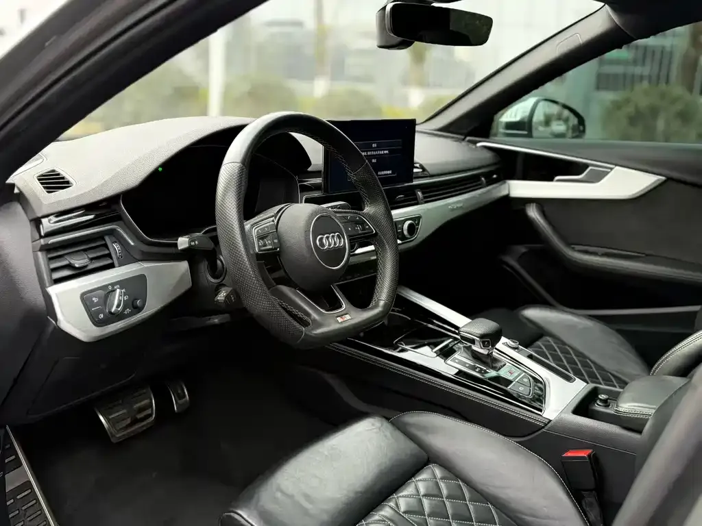 Audi S4 2021 из CN, фото 4