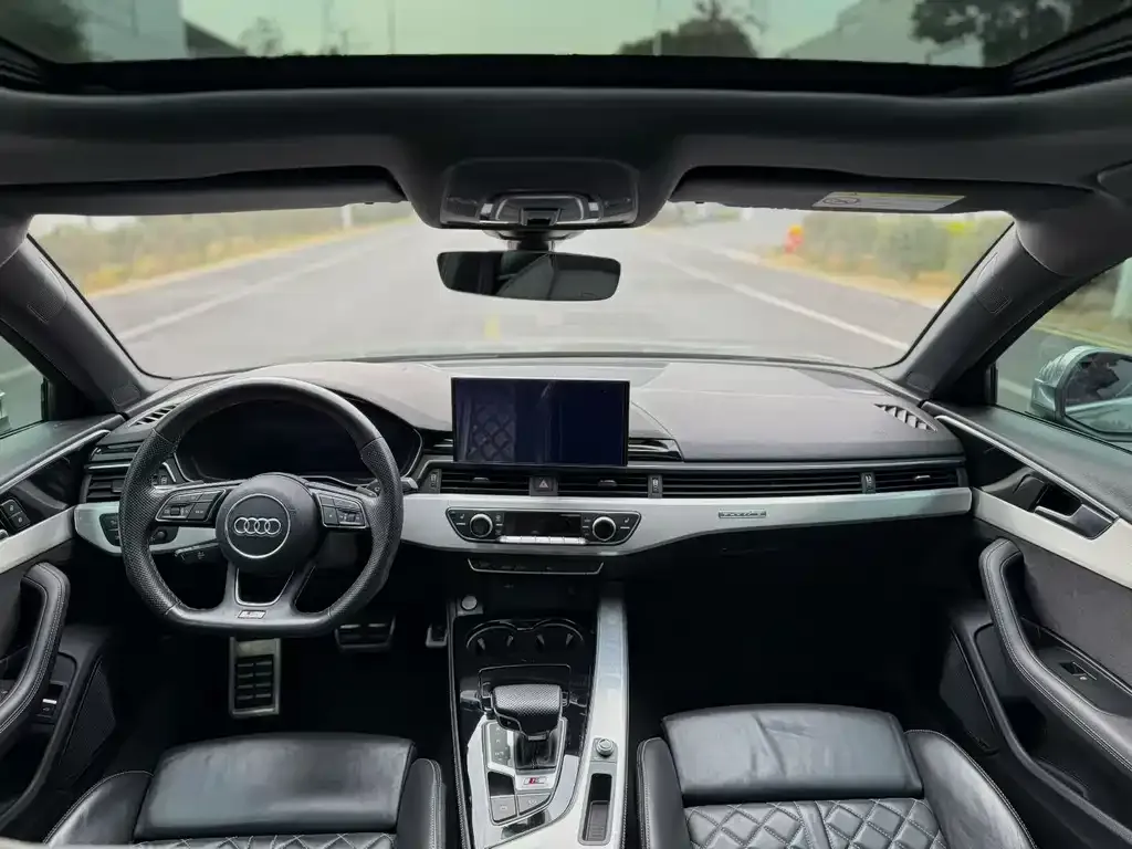 Audi S4 2021 из CN, фото 7