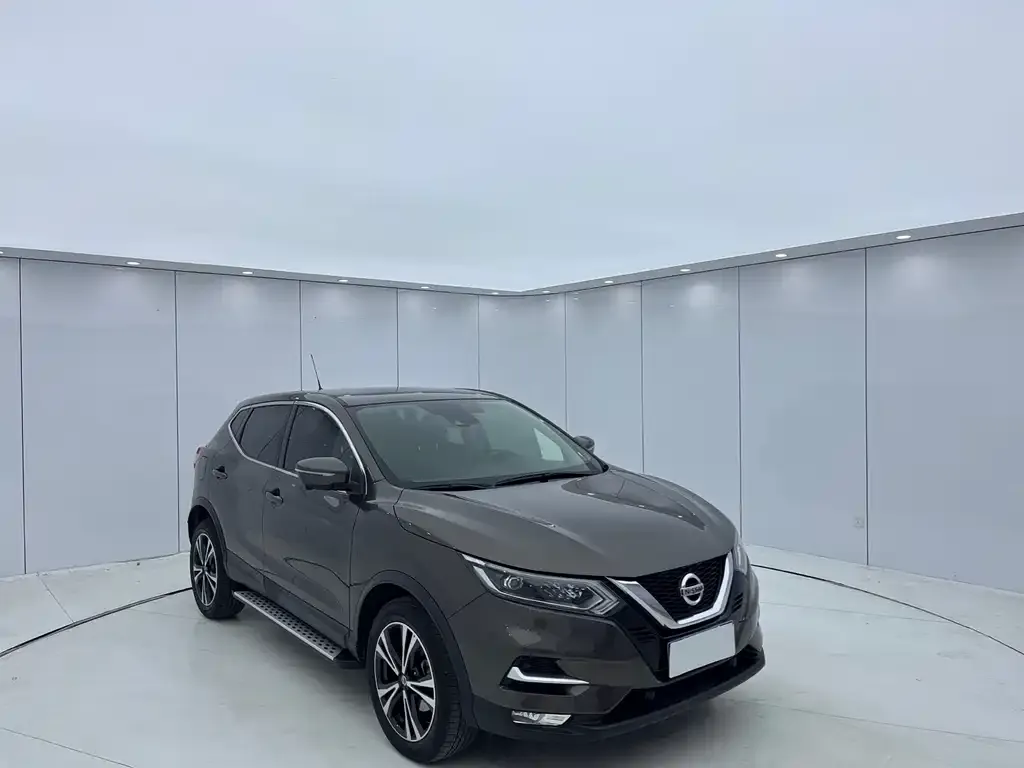 Nissan Qashqai 2021 из CN, фото 2