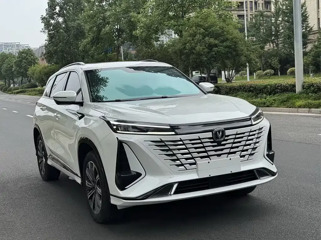 Changan CS75PLUS 2024 из CN, фото 6