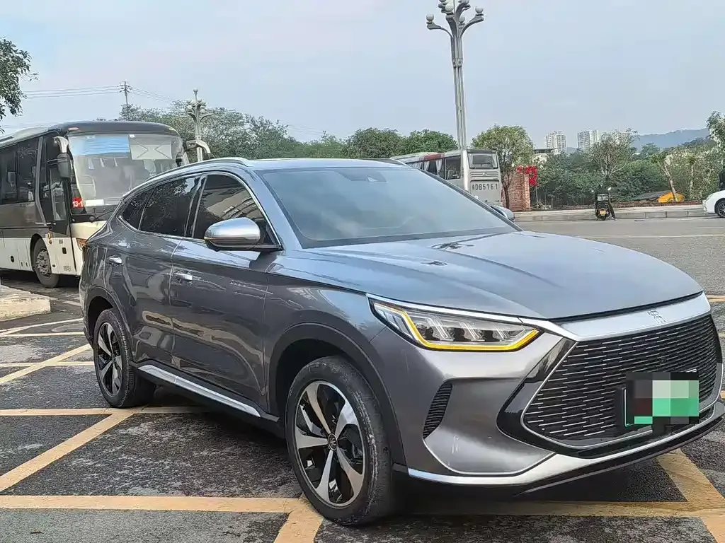 BYD PLUS New Energy — фото 10