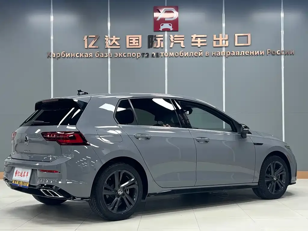 Volkswagen Golf 2022 из CN, фото 3