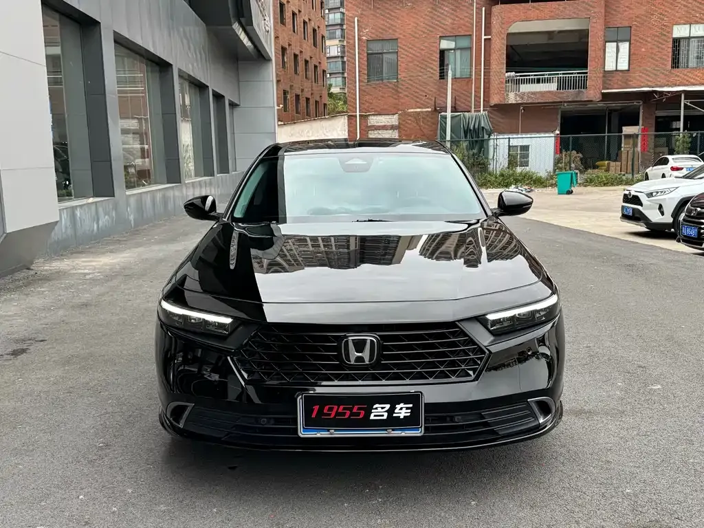 Honda Accord — фото 6