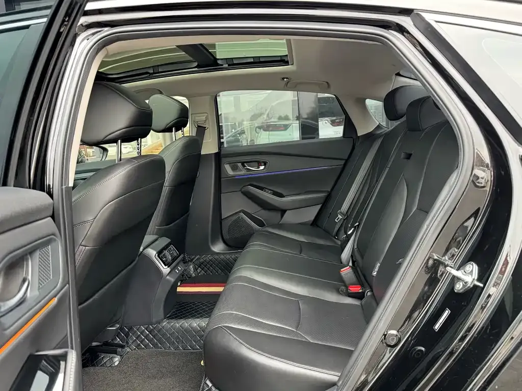 Honda Accord — фото 5