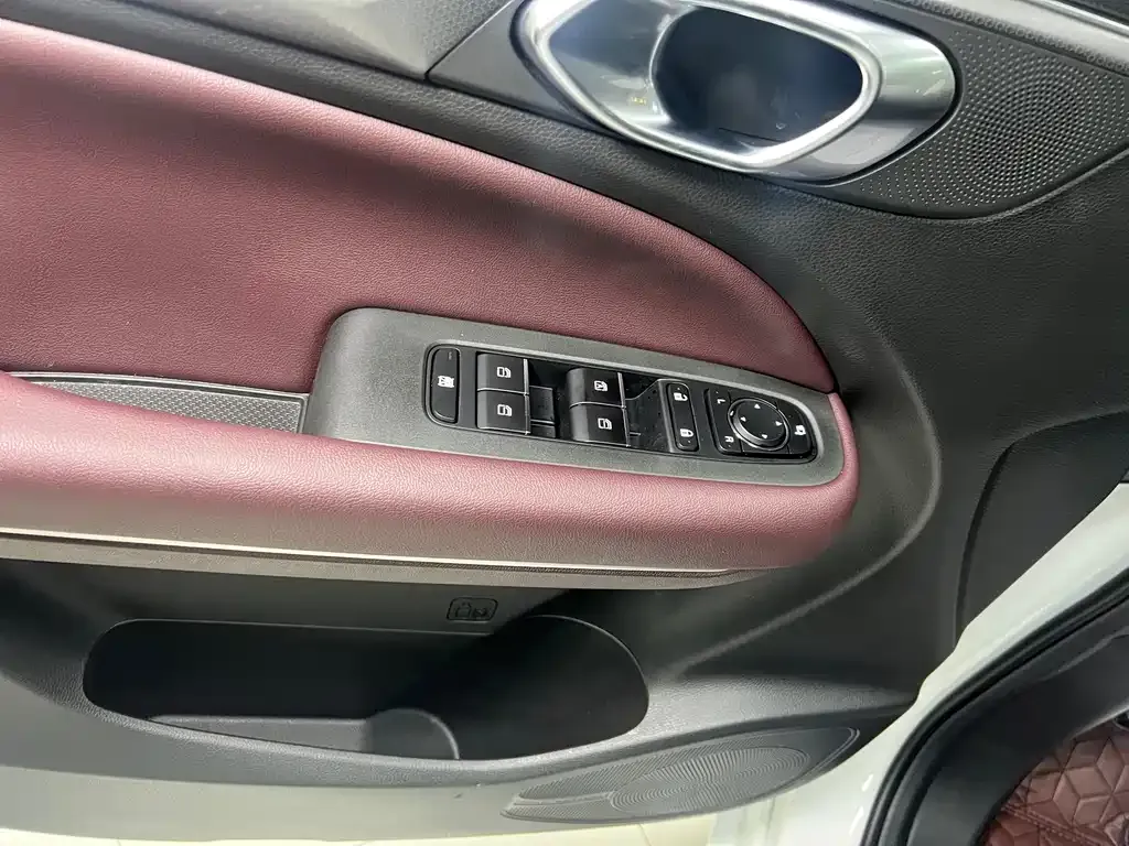 GAC Motor Trumpchi M6 2022 из CN, фото 9