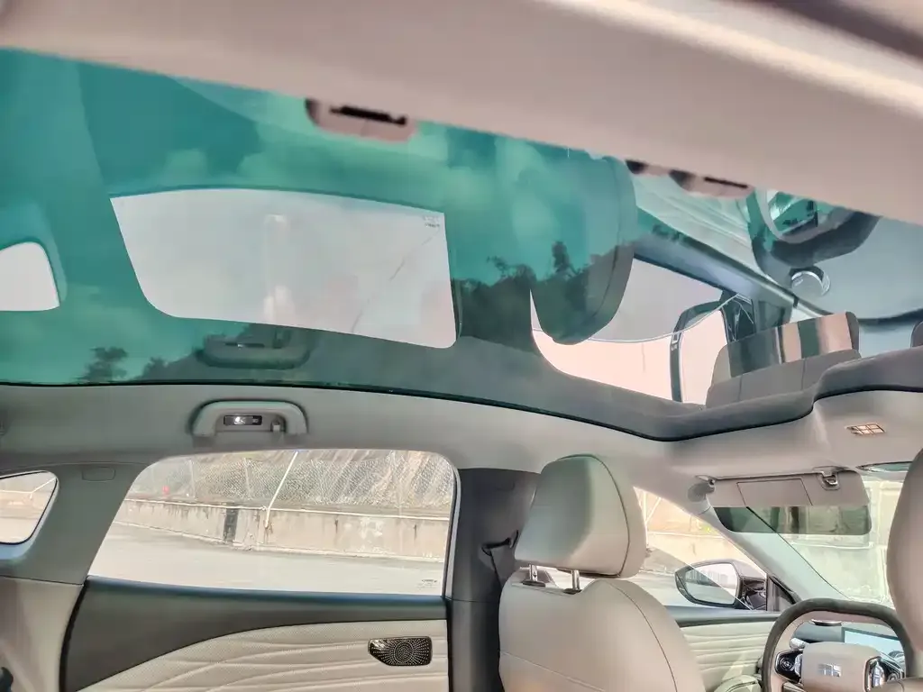 Geely Galaxy Xingyao 8 2025 из CN, фото 6