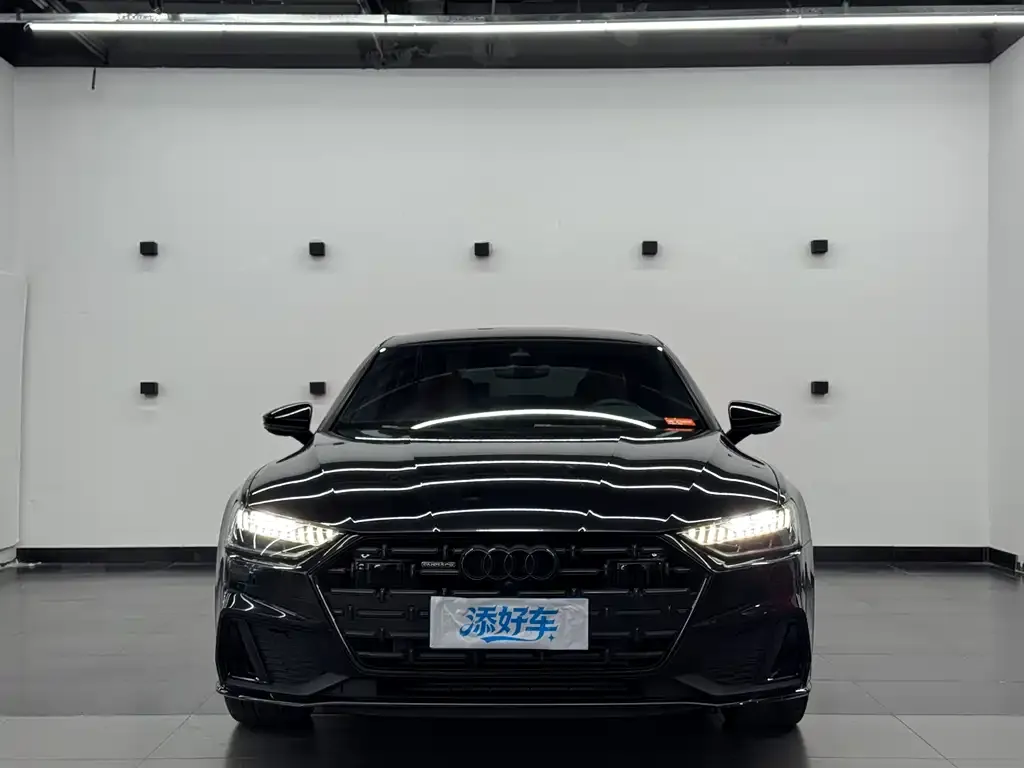 Audi A7L — фото 2
