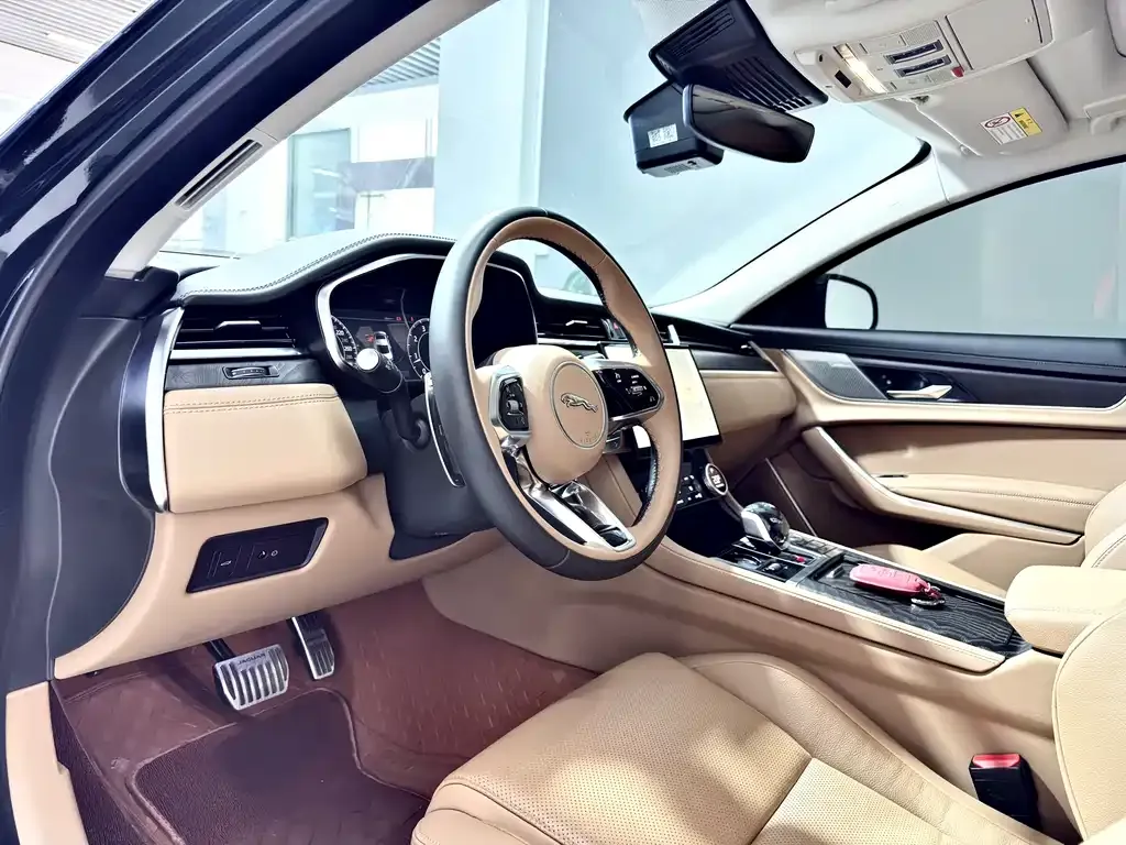 Jaguar XFL 2024 из CN, фото 8