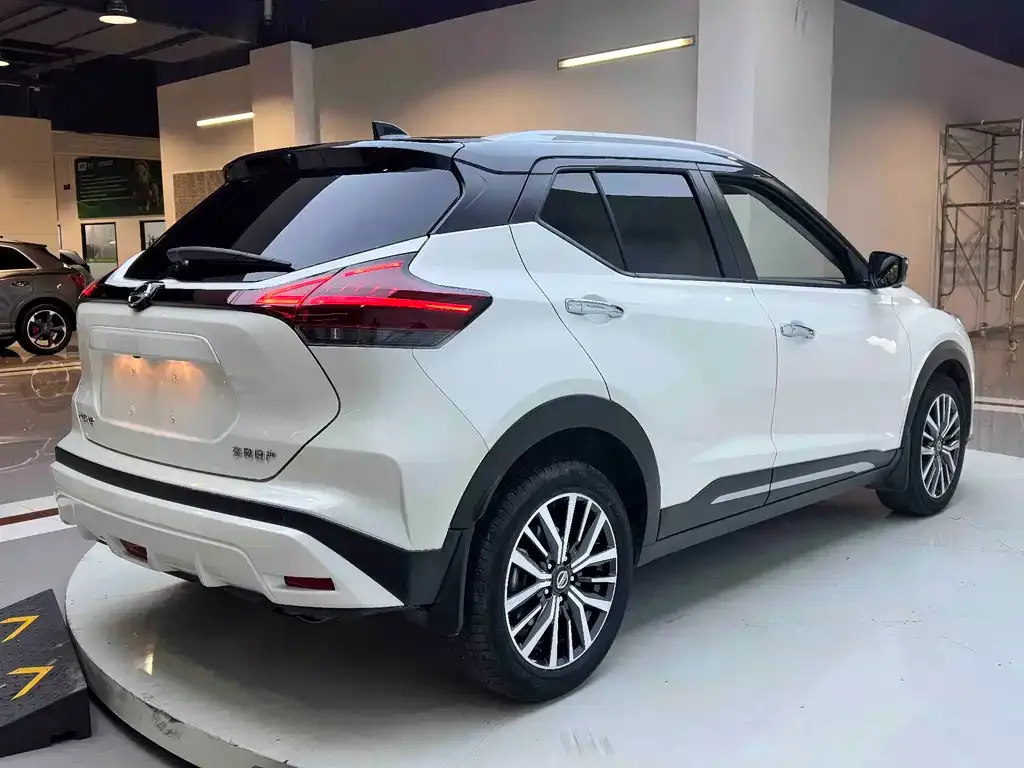 Nissan Kicks — фото 2