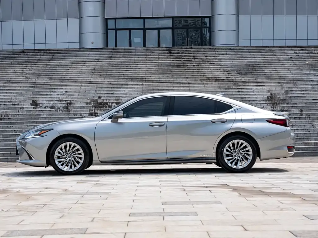 Lexus ES 2021 из CN, фото 7
