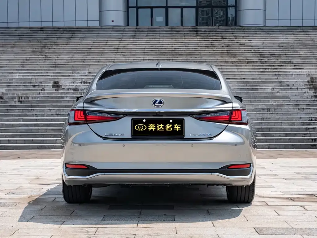 Lexus ES 2021 из CN, фото 4