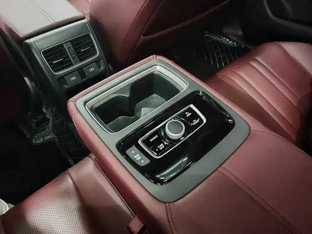 Honda Accord — фото 7