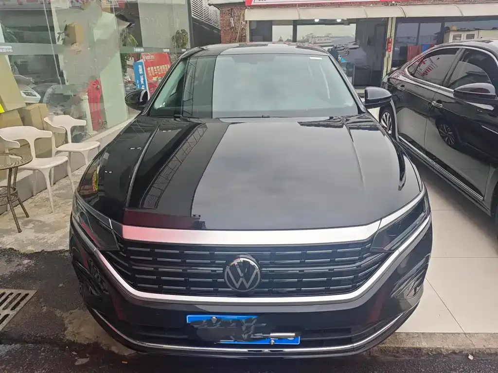 Volkswagen Passat — фото 9