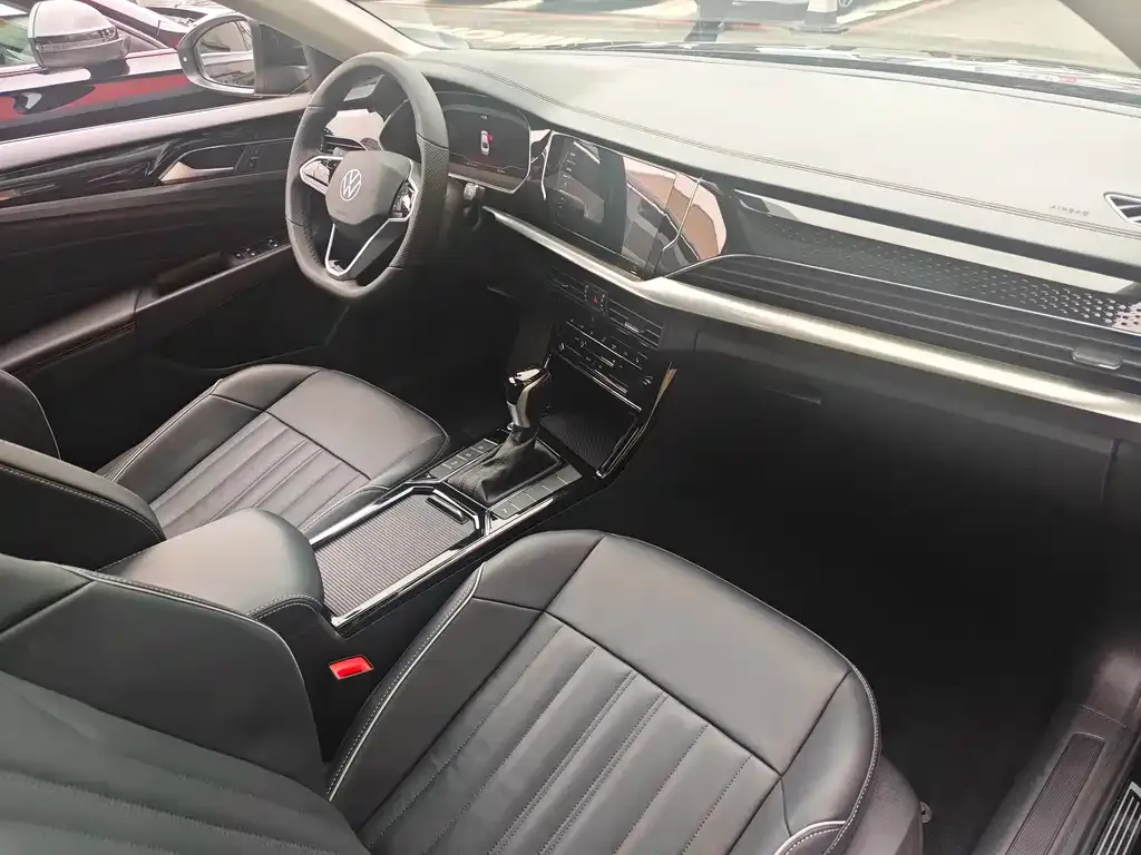 Volkswagen Passat — фото 6