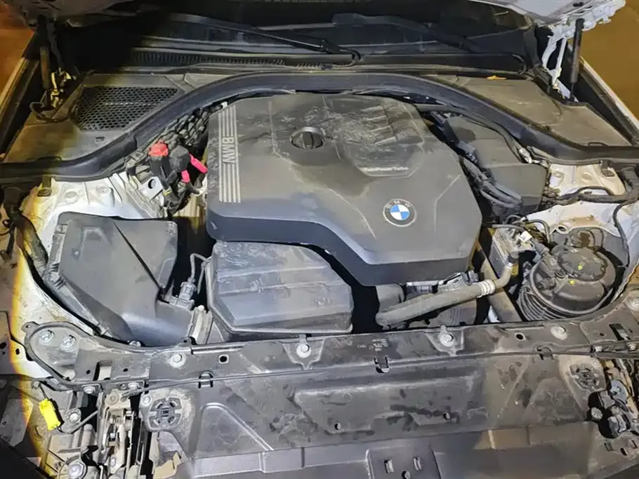 BMW 3 Series 2024 из CN, фото 10