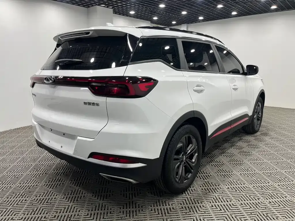 Chery Tiggo 7 — фото 2