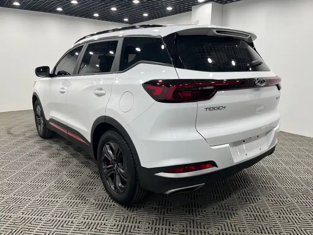 Chery Tiggo 7 — фото 3