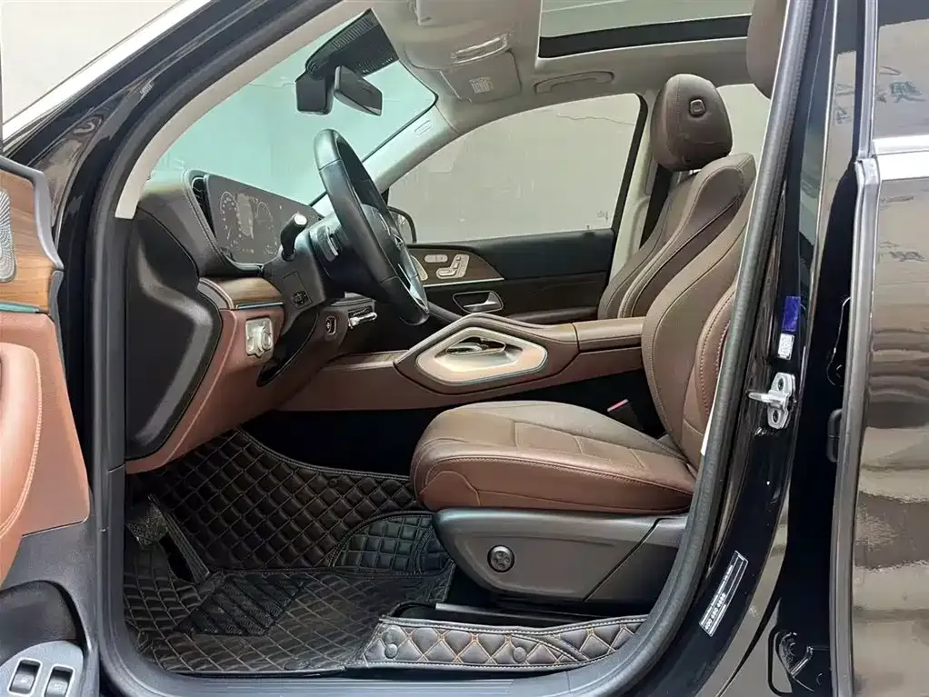 Mercedes-Benz GLE New Energy — фото 10