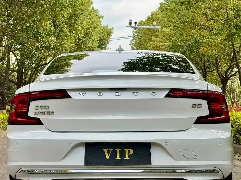 Volvo S90 — фото 5