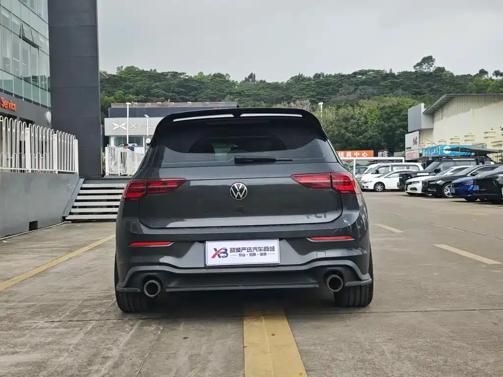 Volkswagen Golf GTI — фото 4